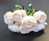 Buchet bujori artificiali crem – 7 flori, aspect natural 40cm